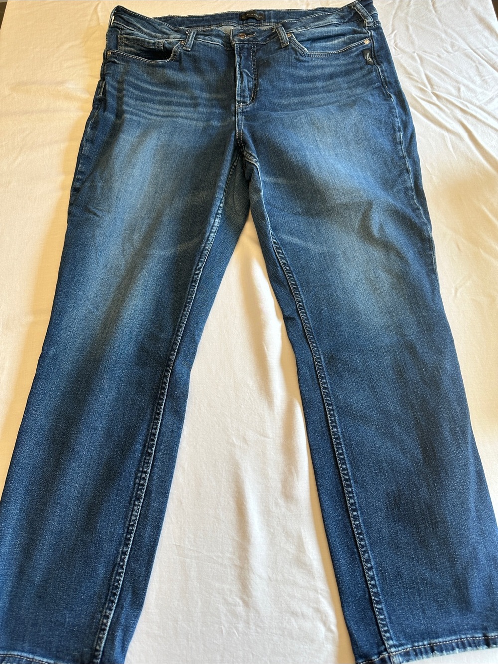 Silver Jeans Avery Straight-Leg Denim Crop in Medium Blue Wash Size 18|L27